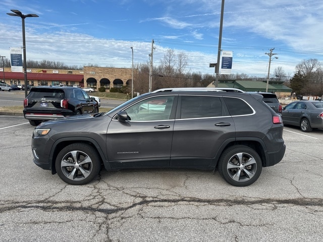 2019 Jeep Cherokee Limited's photo