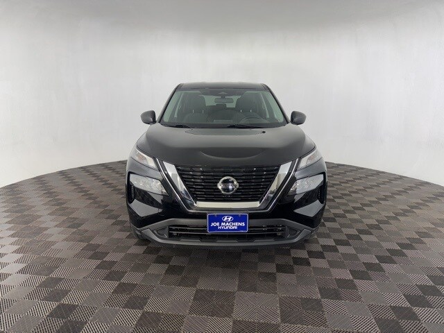 2021 Nissan Rogue S photo 2