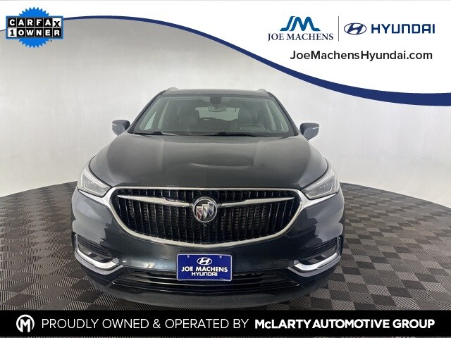 2021 Buick Enclave Essence photo 2