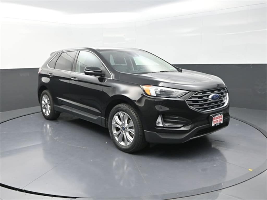 Used 2022 Ford Edge Titanium SUV