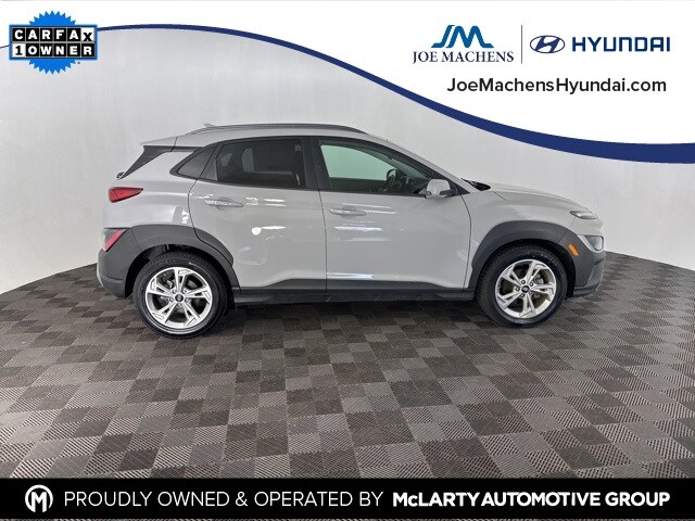 2023 Hyundai Kona SEL photo 2