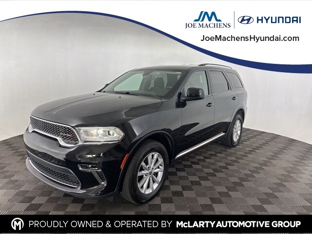 2022 Dodge Durango SXT photo 3