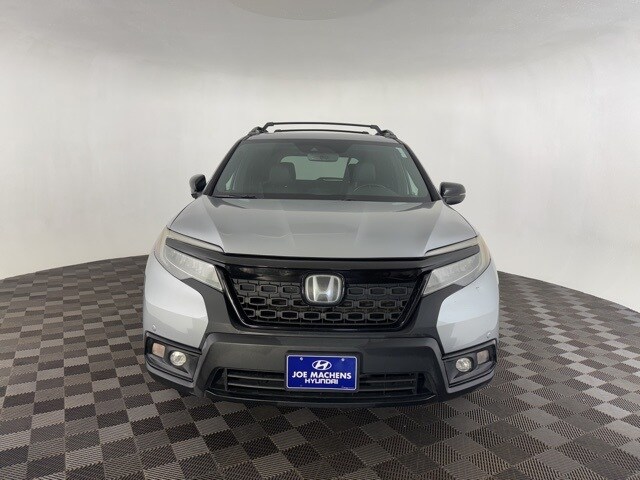 2020 Honda Passport Touring photo 2