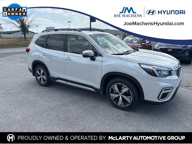 2020 Subaru Forester Touring photo 3