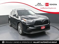 2026 Toyota Highlander Hybrid Platinum SUV