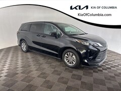 2025 Toyota Sienna LE Minivan/Van