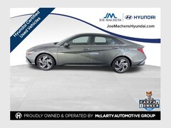 2025 Hyundai Elantra SEL Convenience Sedan