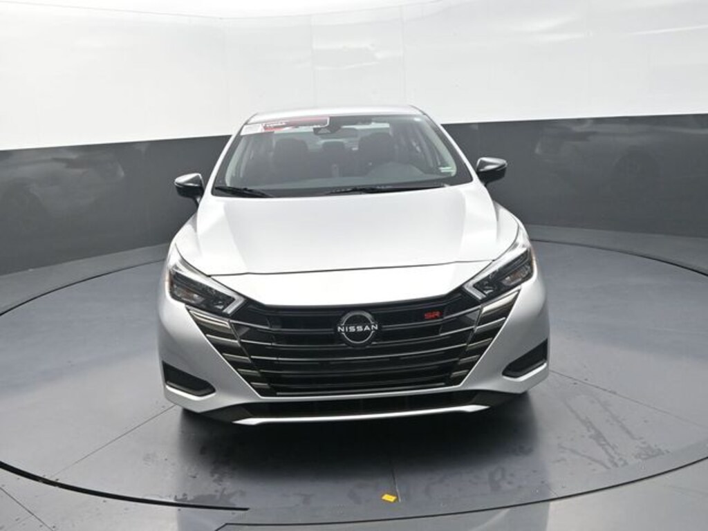 Used 2024 Nissan Versa 1.6 SR Sedan
