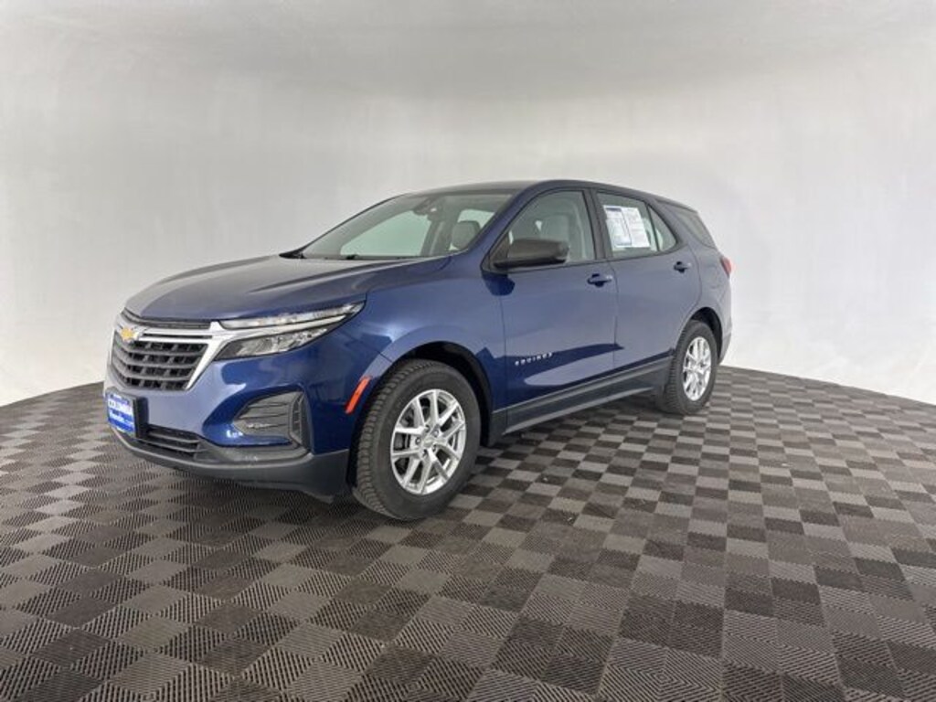 Used 2022 Chevrolet Equinox LS SUV