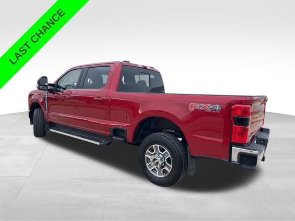 Used 2023 Ford F-350SD Lariat Truck