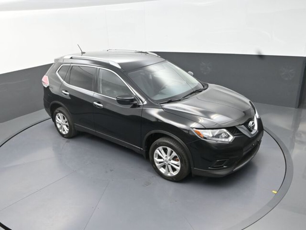 Used 2016 Nissan Rogue SV SUV