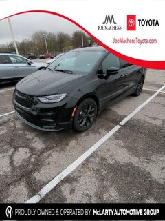 2025 Chrysler Pacifica Limited Minivan/Van