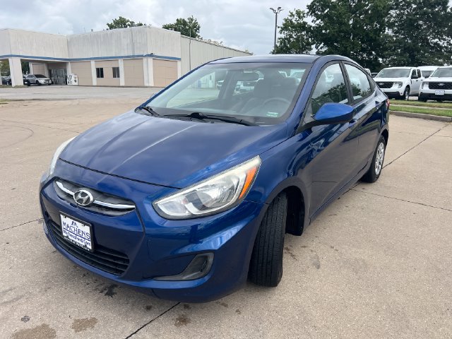 Used 2016 Hyundai Accent SE with VIN KMHCT4AE2GU095388 for sale in Columbia, MO