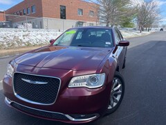 2017 Chrysler 300 Limited Sedan