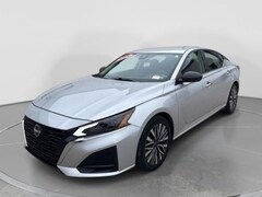 2024 Nissan Altima 2.5 SV Sedan