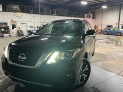 2018 Nissan Pathfinder SV SUV