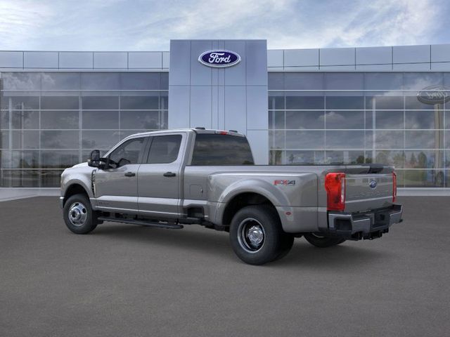 2026 Ford F-350 photo 4