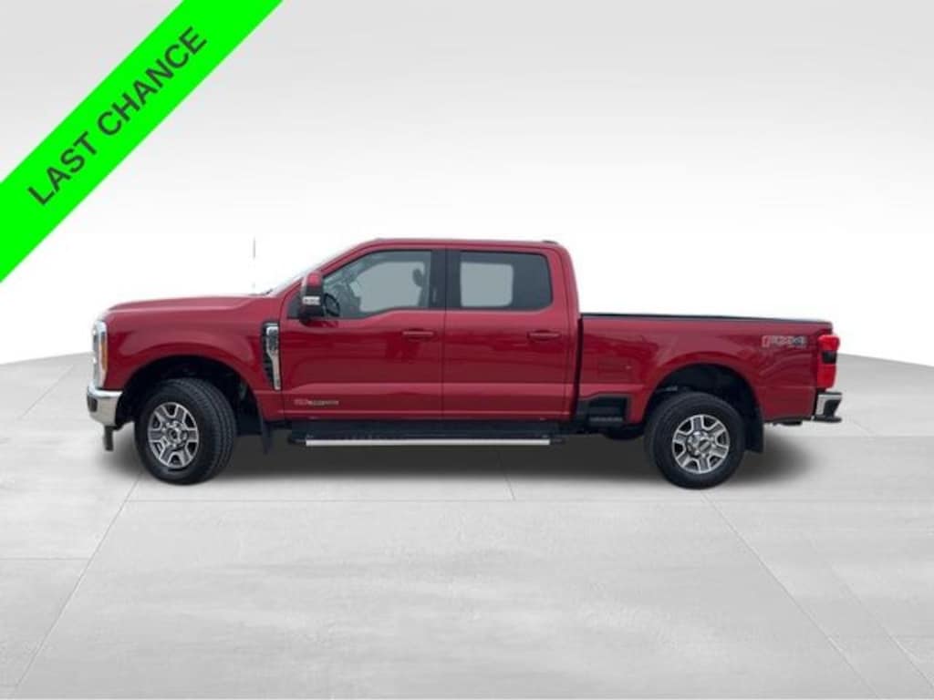 Used 2023 Ford F-350SD Lariat Truck
