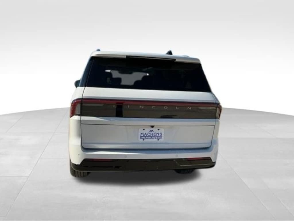 New 2026 Lincoln Navigator L Reserve SUV