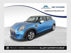 2015 MINI Cooper Base Hatchback