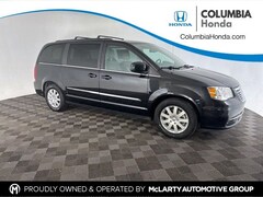 2015 Chrysler Town & Country Touring Minivan/Van