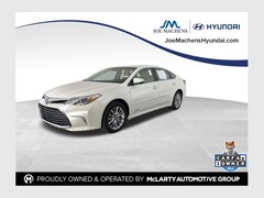 2018 Toyota Avalon Hybrid Limited Sedan