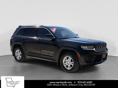 2023 Jeep Grand Cherokee Laredo SUV