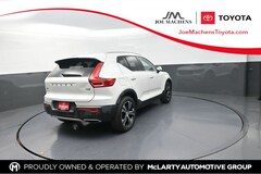 2020 Volvo XC40 T4 Inscription SUV