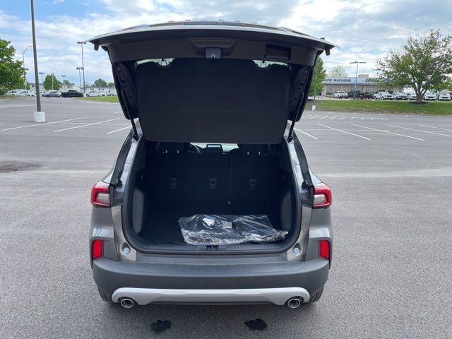 2026 Ford Escape Active - Photo 11