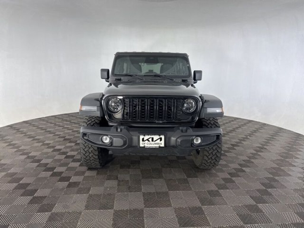 Used 2025 Jeep Wrangler Willys SUV