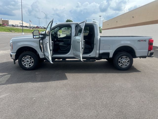 2026 Ford F-350 Super Duty Lariat - Photo 12