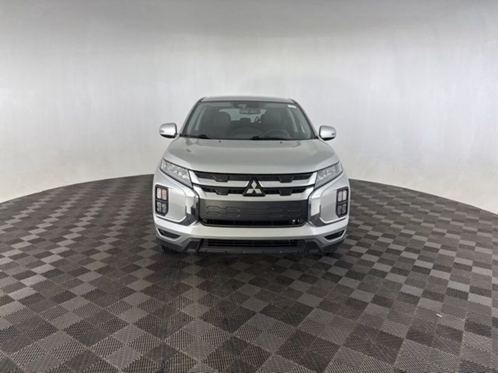 Used 2025 Mitsubishi Outlander Sport 2.0 ES SUV