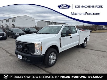 2024 Ford F-350SD XL Chassis
