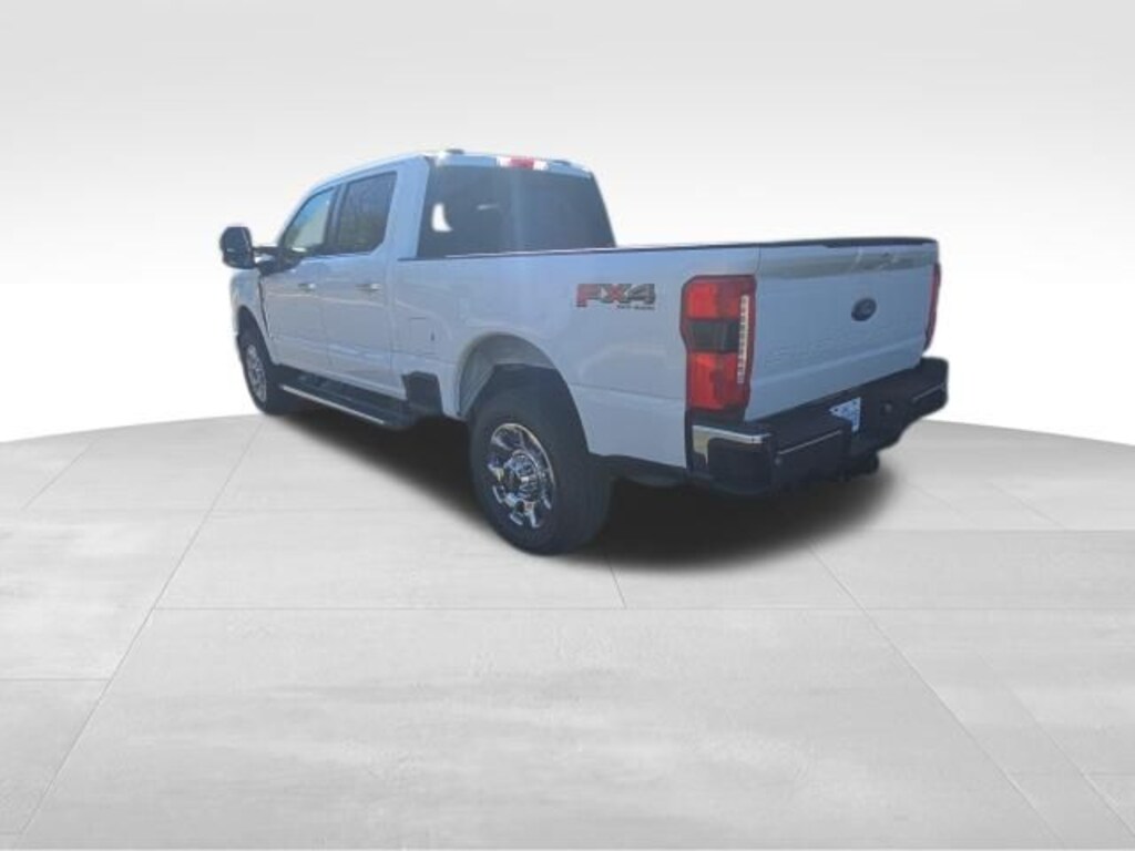 New 2026 Ford F-350SD Lariat Truck