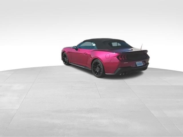 2025 Ford Mustang GT Premium Convertible - Photo 4
