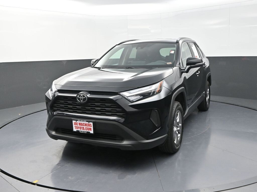 Used 2025 Toyota RAV4 Hybrid XLE SUV