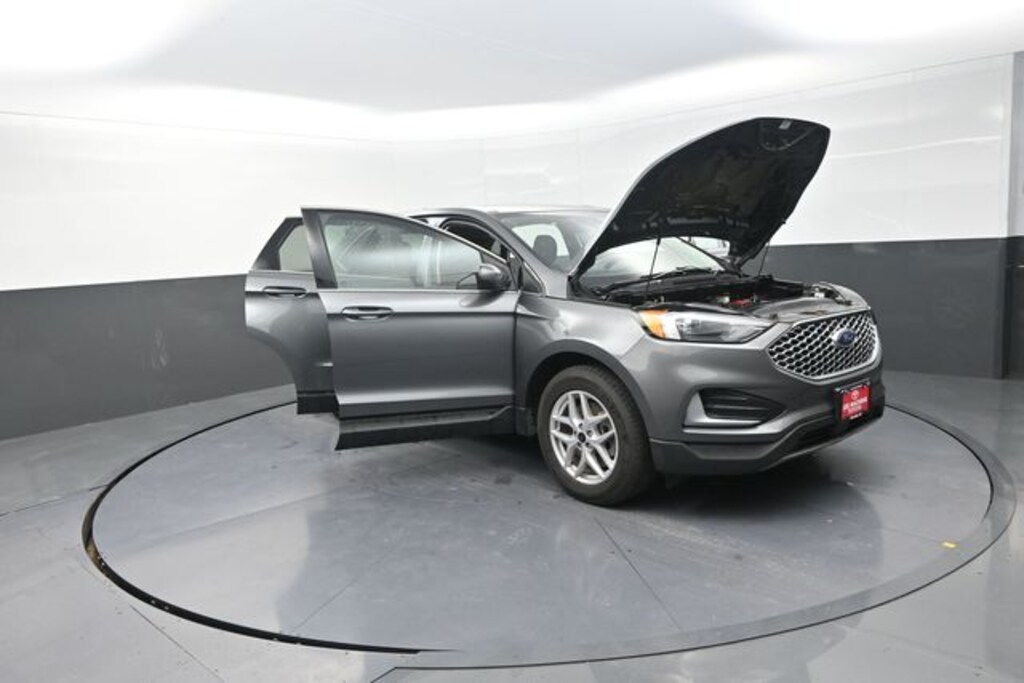 Used 2024 Ford Edge SEL SUV