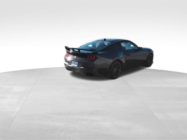 2025 Ford Mustang Dark Horse - Photo 6