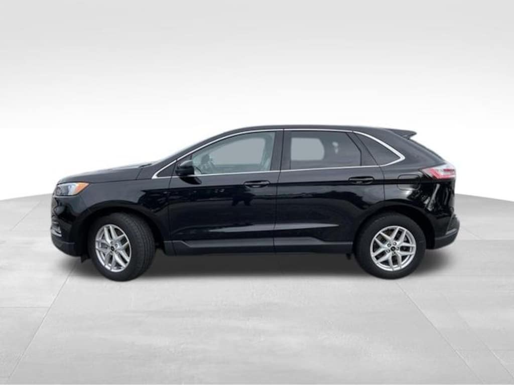 Used 2023 Ford Edge SEL SUV