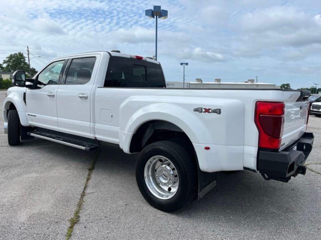 Used 2020 Ford F-450SD Lariat Truck