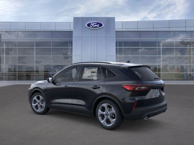 2026 Ford Escape ST-Line photo 3