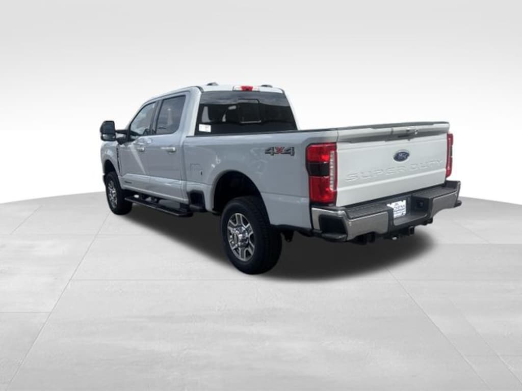 New 2026 Ford F-350SD Lariat Truck