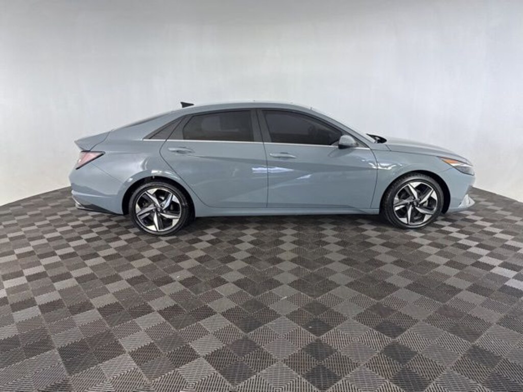 Used 2021 Hyundai Elantra Hybrid Limited Sedan