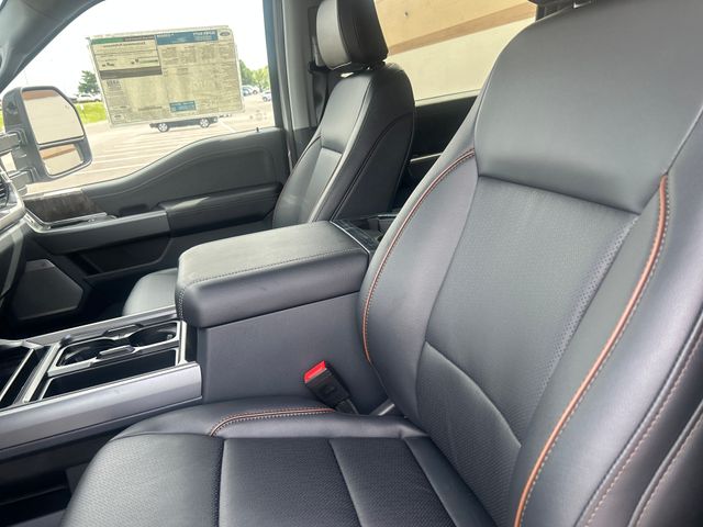2026 Ford F-350 Super Duty Lariat - Photo 18