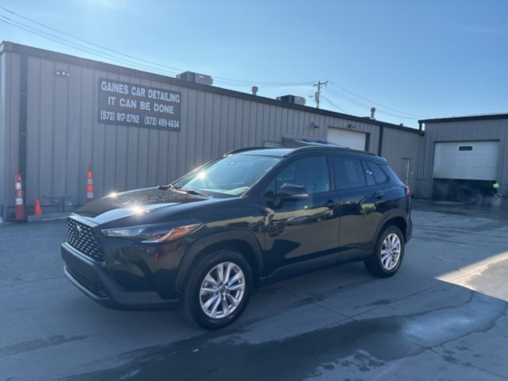 Used 2022 Toyota Corolla Cross LE SUV