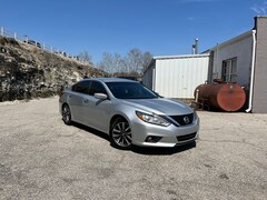 2017 Nissan Altima 2.5 SV Sedan