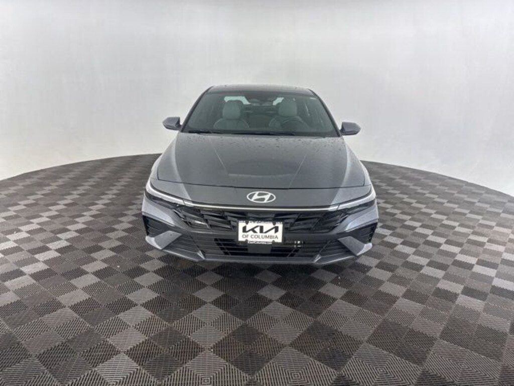 Used 2024 Hyundai Elantra Hybrid Limited Sedan