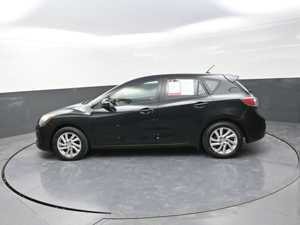 Used 2012 Mazda Mazda3 i Touring Hatchback
