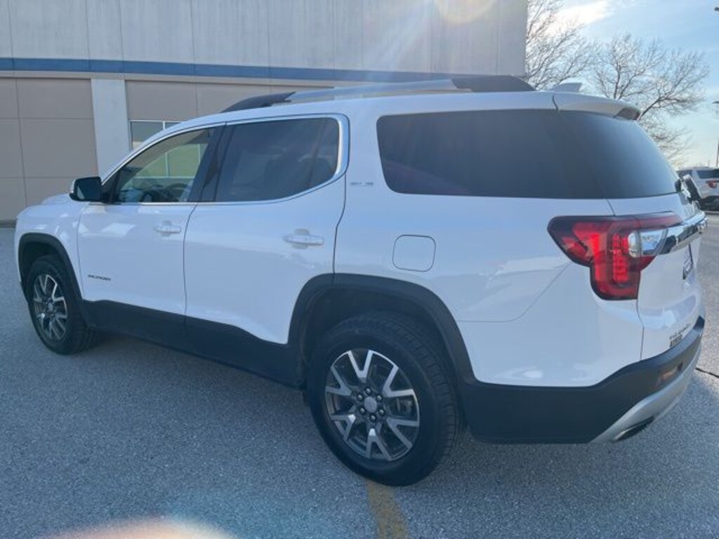 Used 2023 GMC Acadia SLE SUV