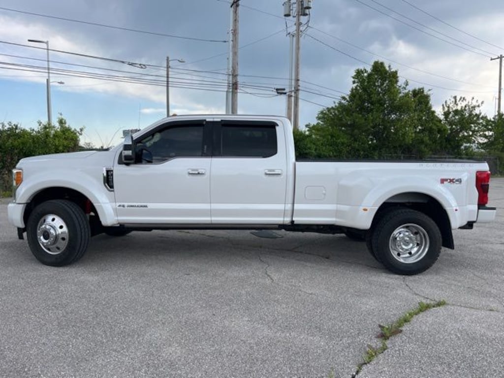 Used 2017 Ford F-450SD Platinum Truck